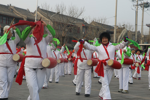 高碑店村举办第七届“二月二”民俗文化节